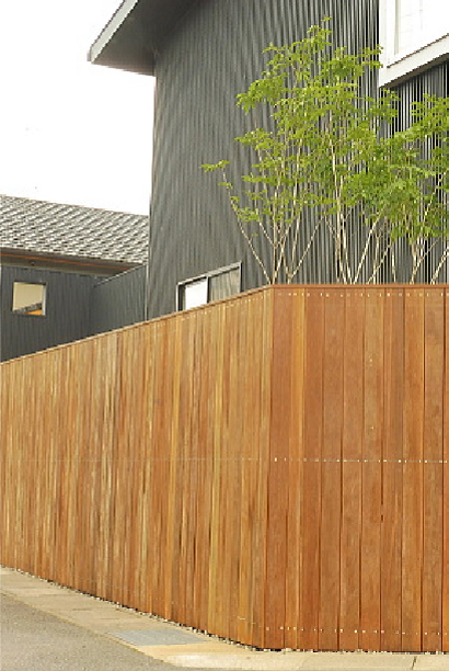 プライバシーフェンス